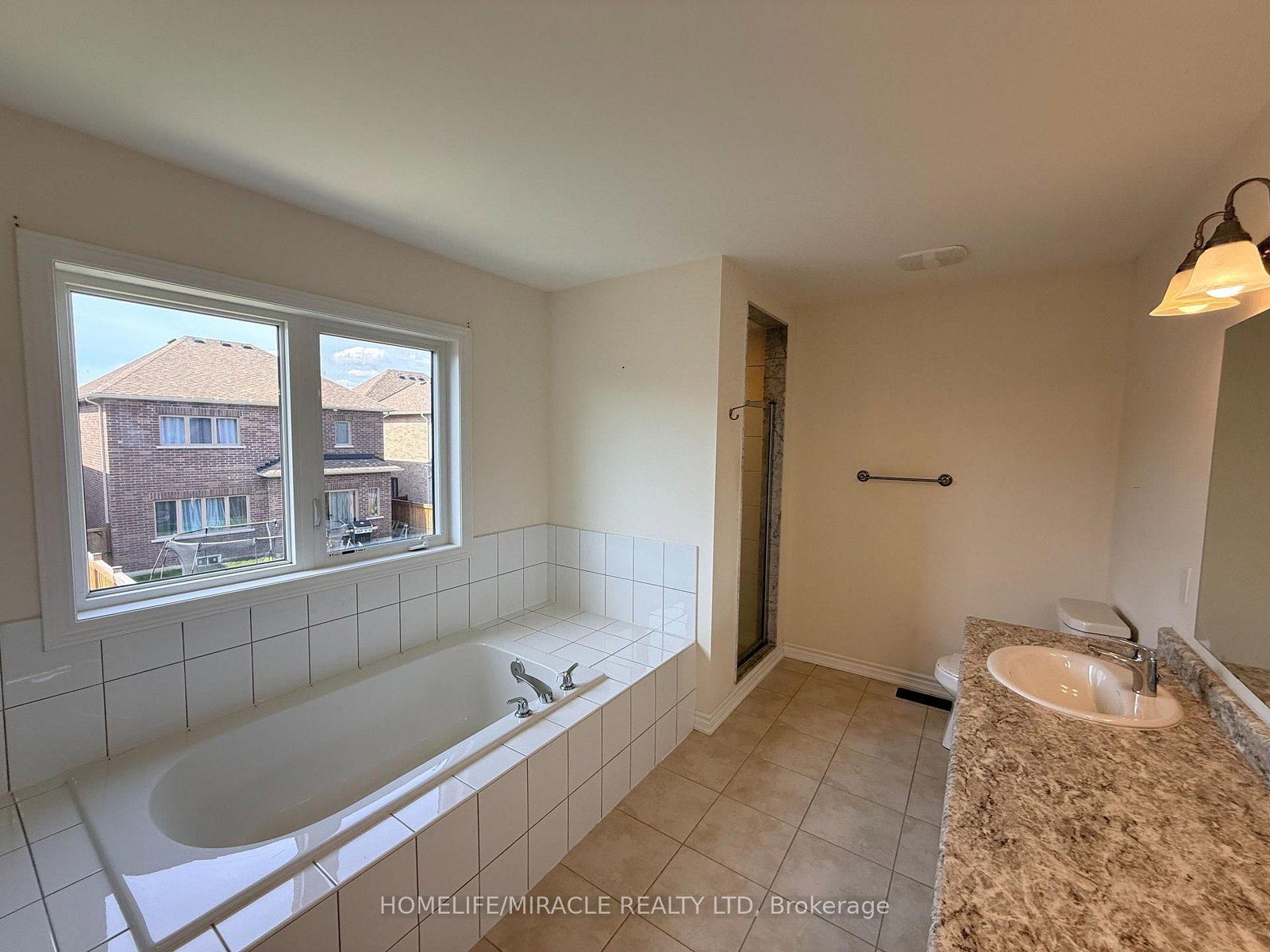 42 Arthur Mclaughlin Street • Clarington, ON photo 21