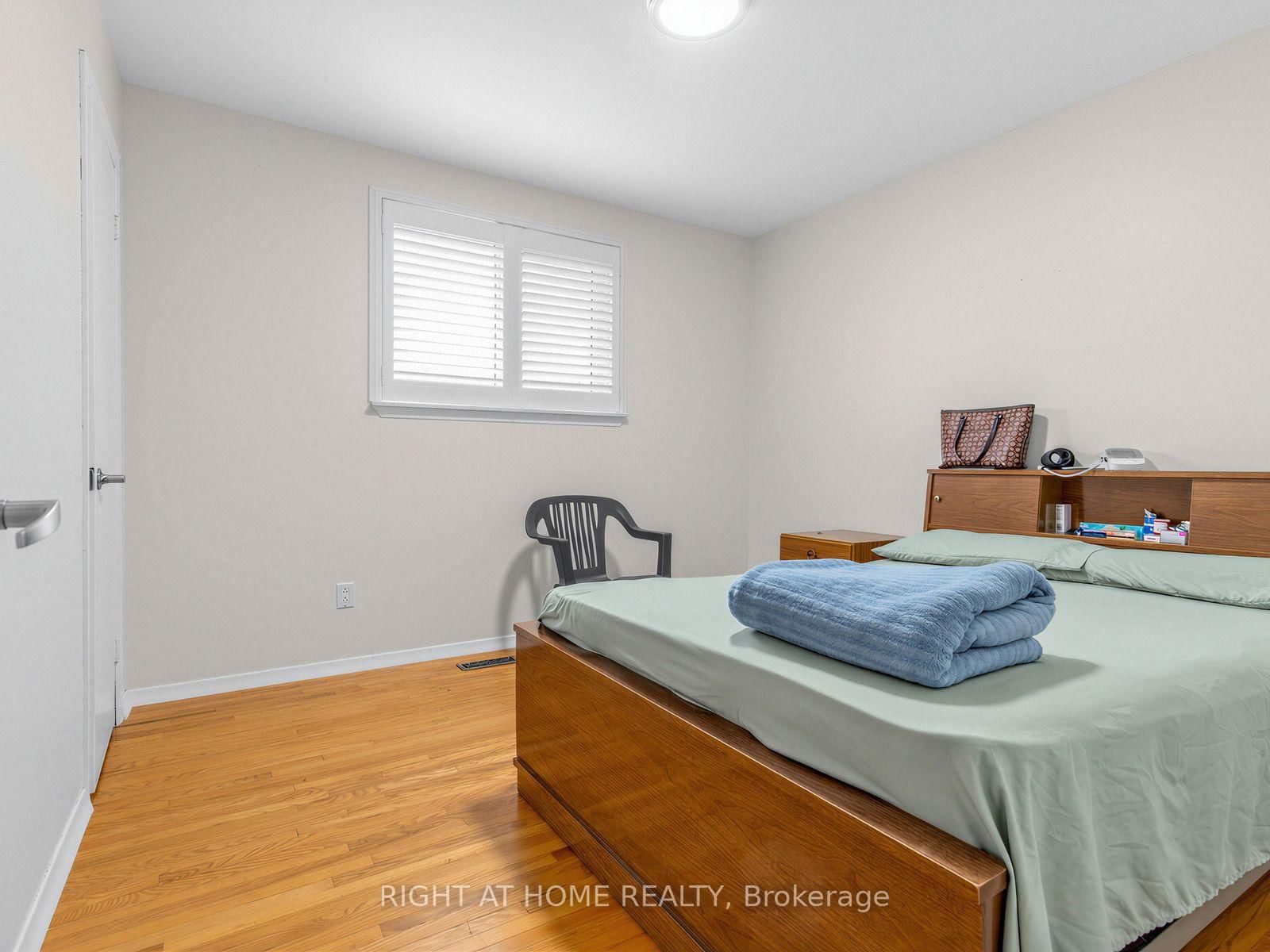 346 Lorindale Drive • Oshawa, ON photo 22