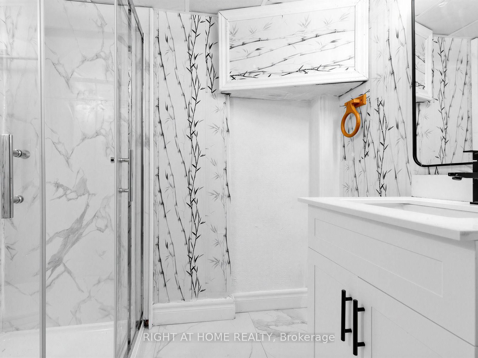346 Lorindale Drive • Oshawa, ON photo 32