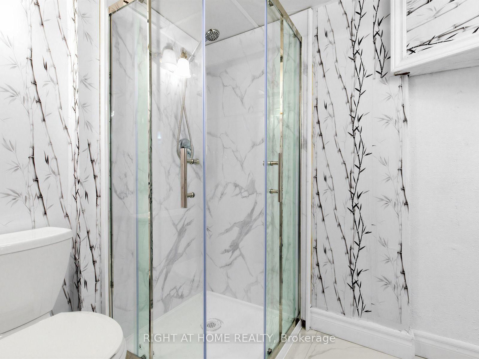 346 Lorindale Drive • Oshawa, ON photo 33