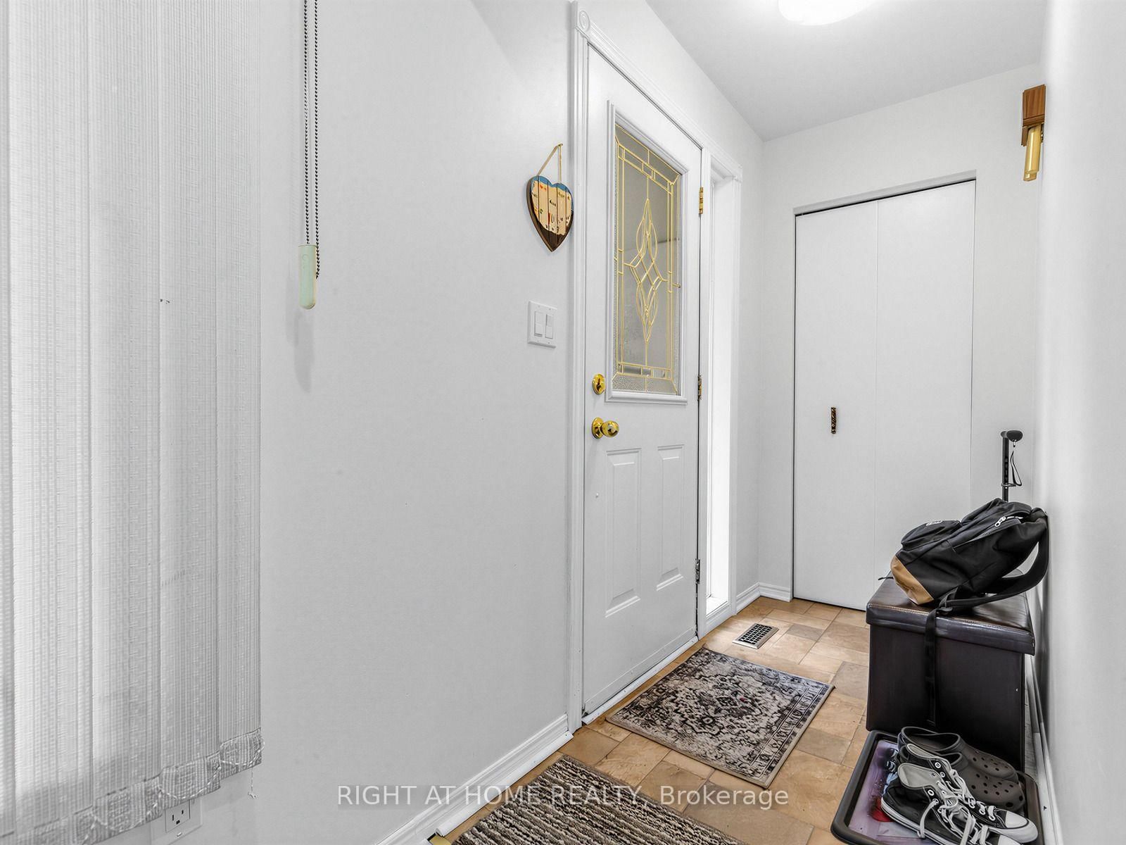 346 Lorindale Drive • Oshawa, ON photo 8