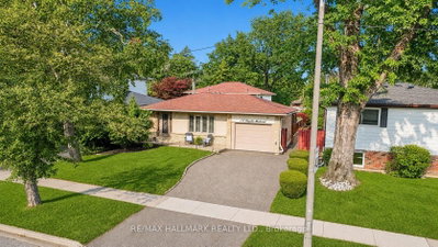 117 Clappison Boulevard • Toronto, ON photo 2