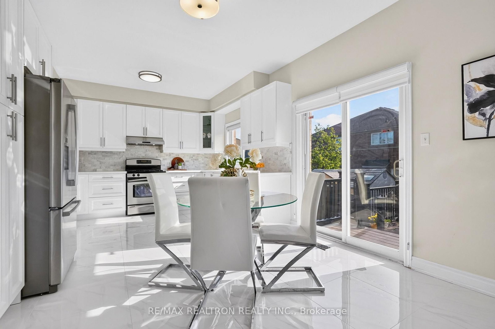 18 Carter-Bennett Drive • Ajax, ON photo 4