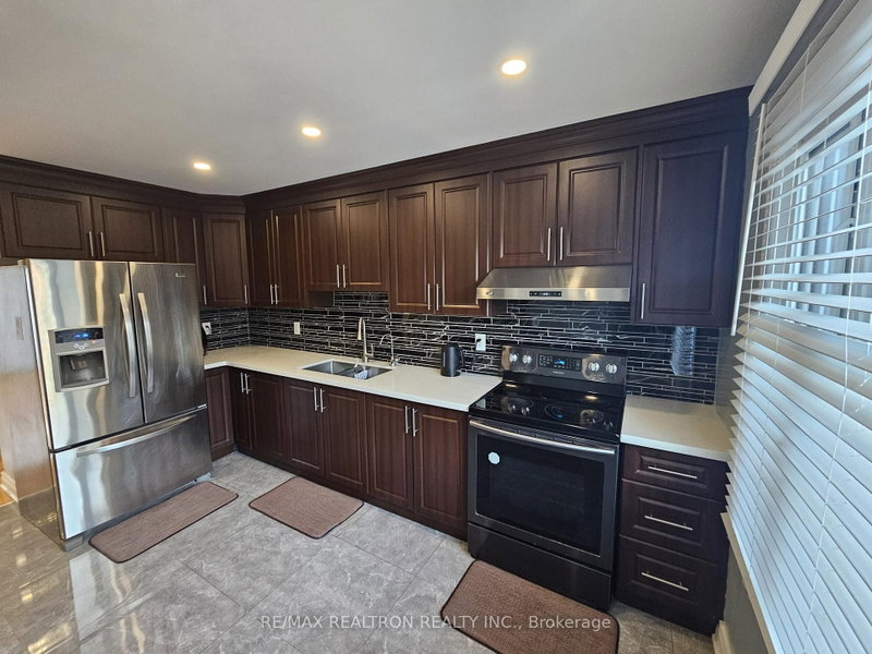 3-Upper Level - 2606 Midland Avenue