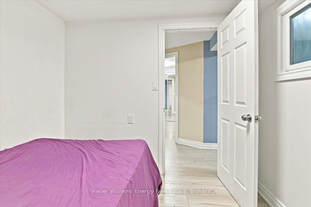 21 Upland Dr, Whitby, view 13
