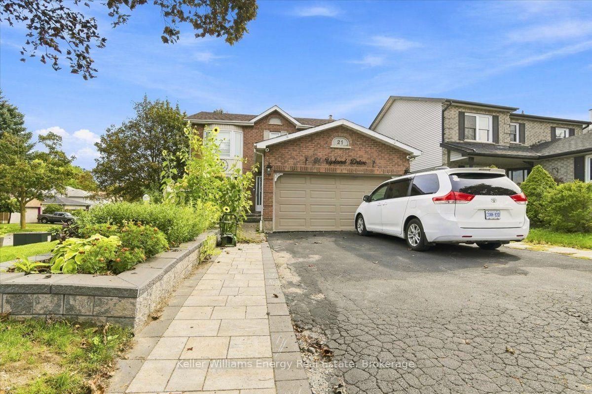 21 Upland Dr, Whitby, view 15