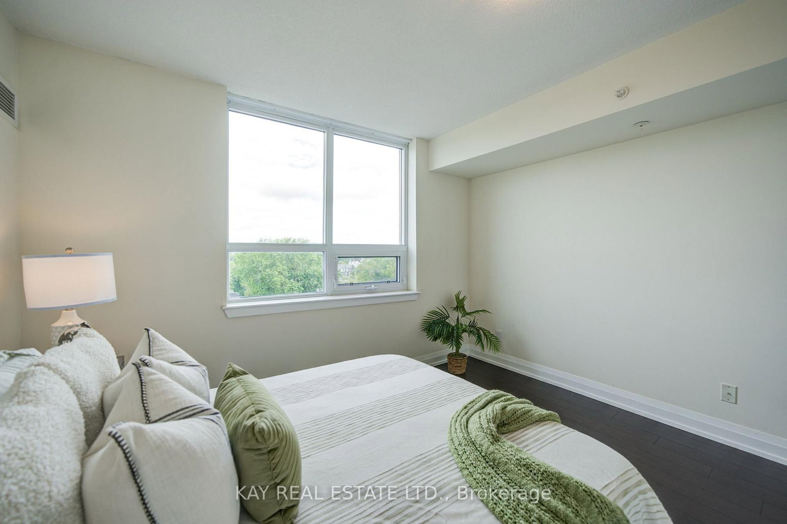 3520 Danforth Avenue • #612 • Toronto, ON photo 29