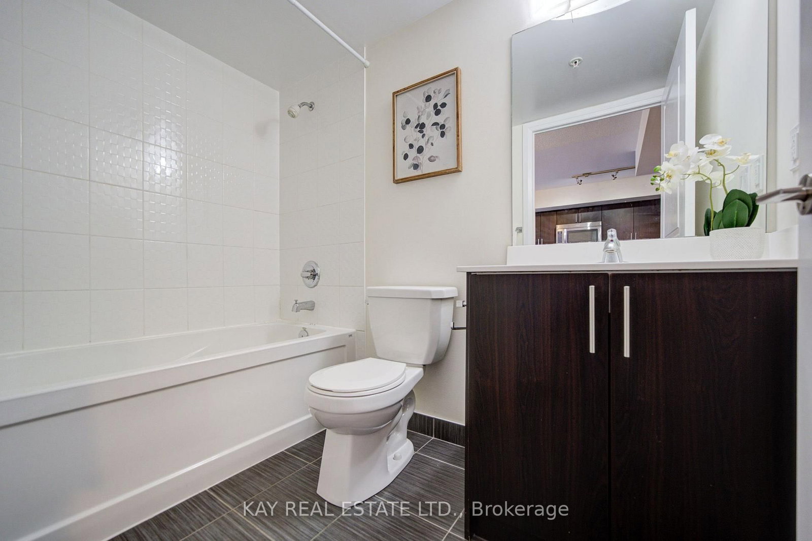 3520 Danforth Avenue • #612 • Toronto, ON photo 38