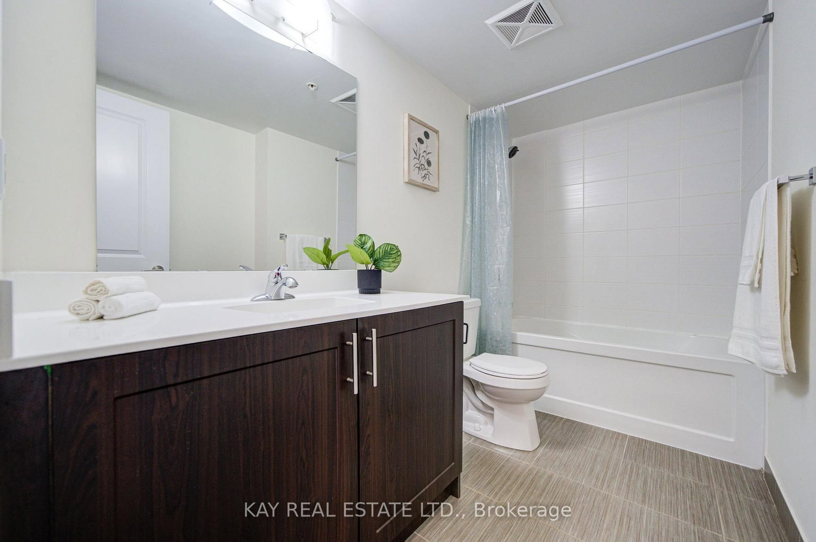 3520 Danforth Avenue • #612 • Toronto, ON photo 43
