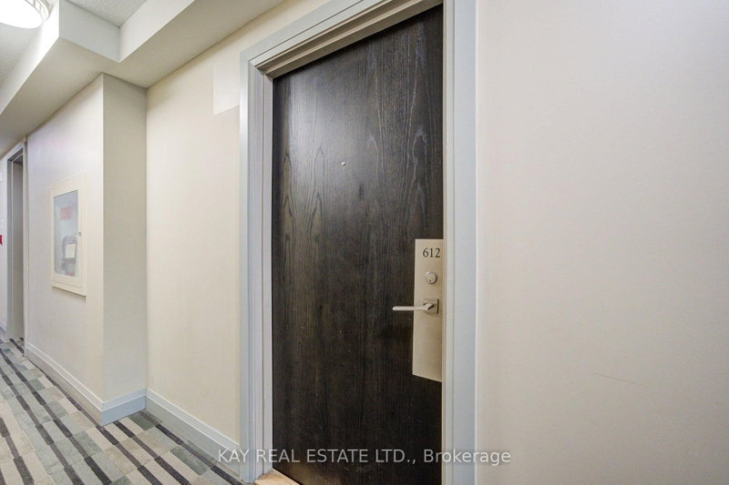 3520 Danforth Ave photo 5