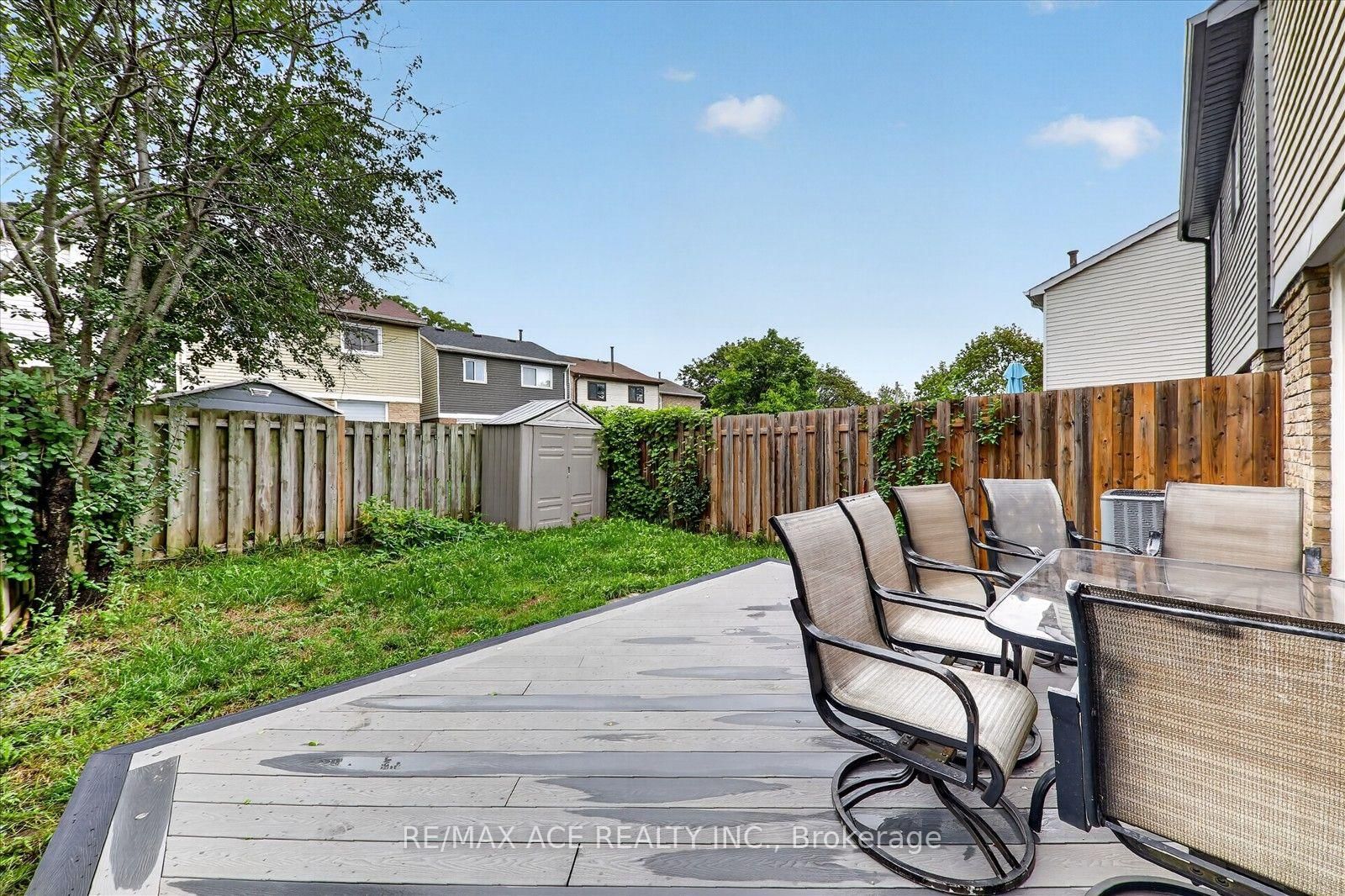 101 Greenfield Crescent • Whitby, ON photo 34