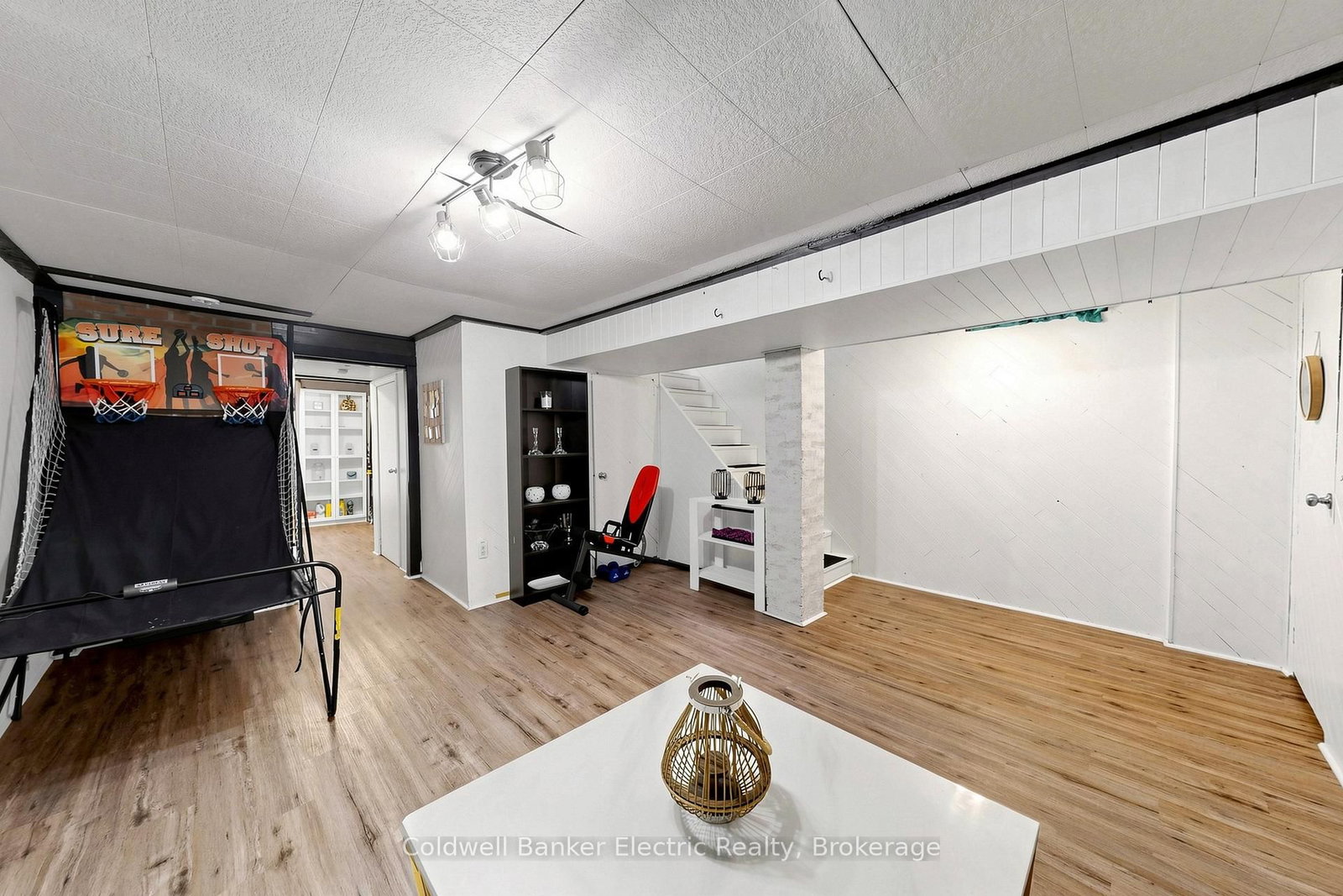 900 Southridge Street • Oshawa, ON photo 30