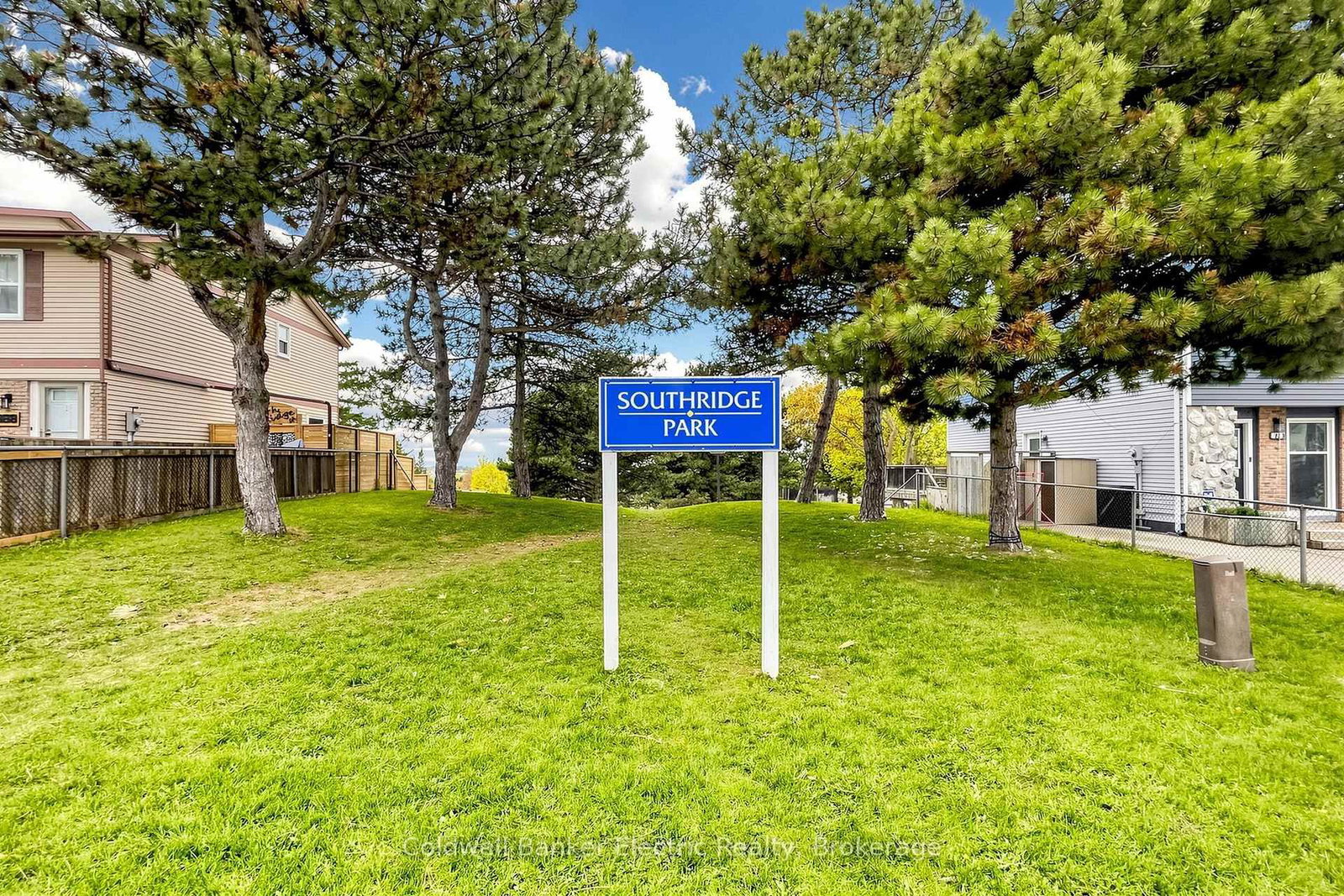900 Southridge Street • Oshawa, ON photo 38