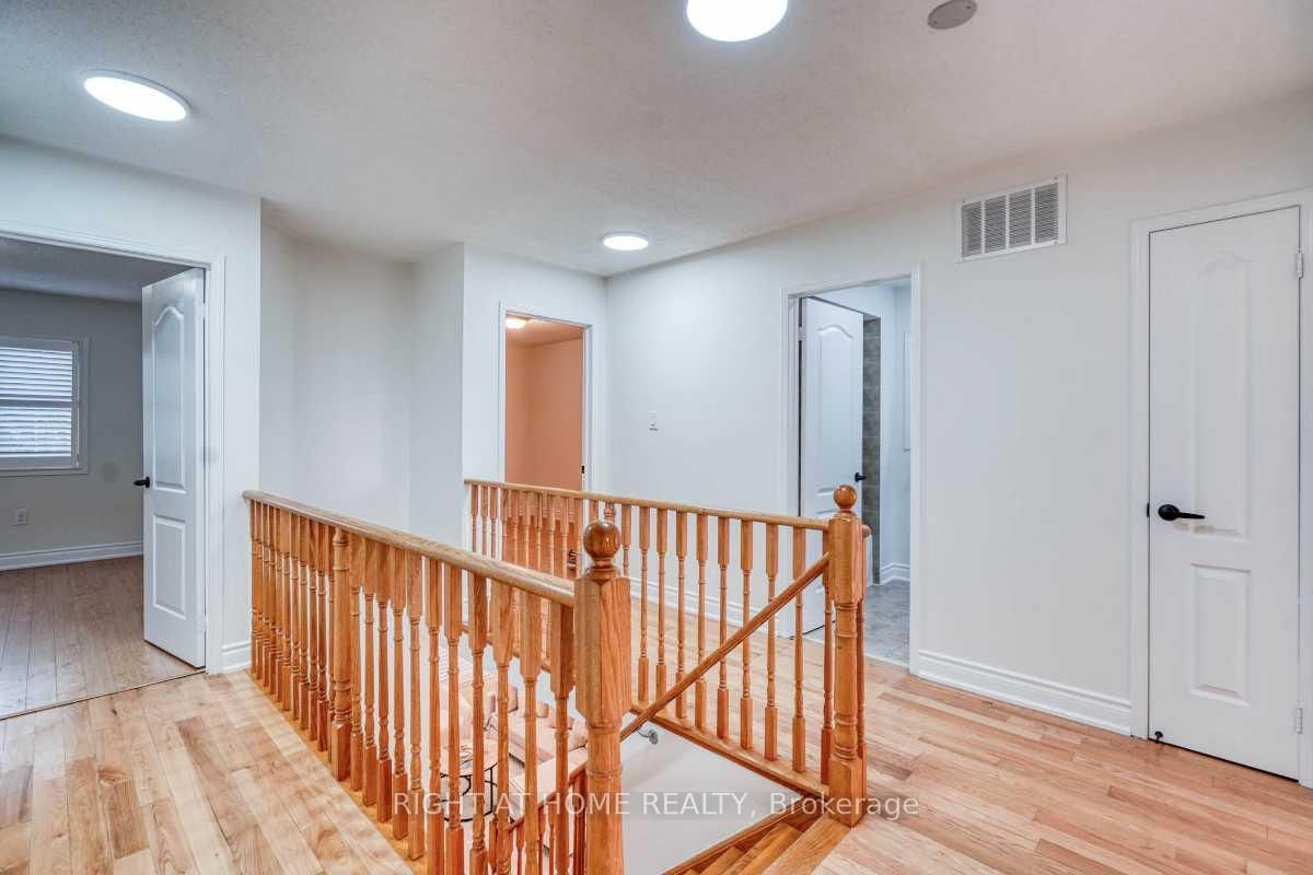 2304 Winlord Place • Oshawa, ON photo 11