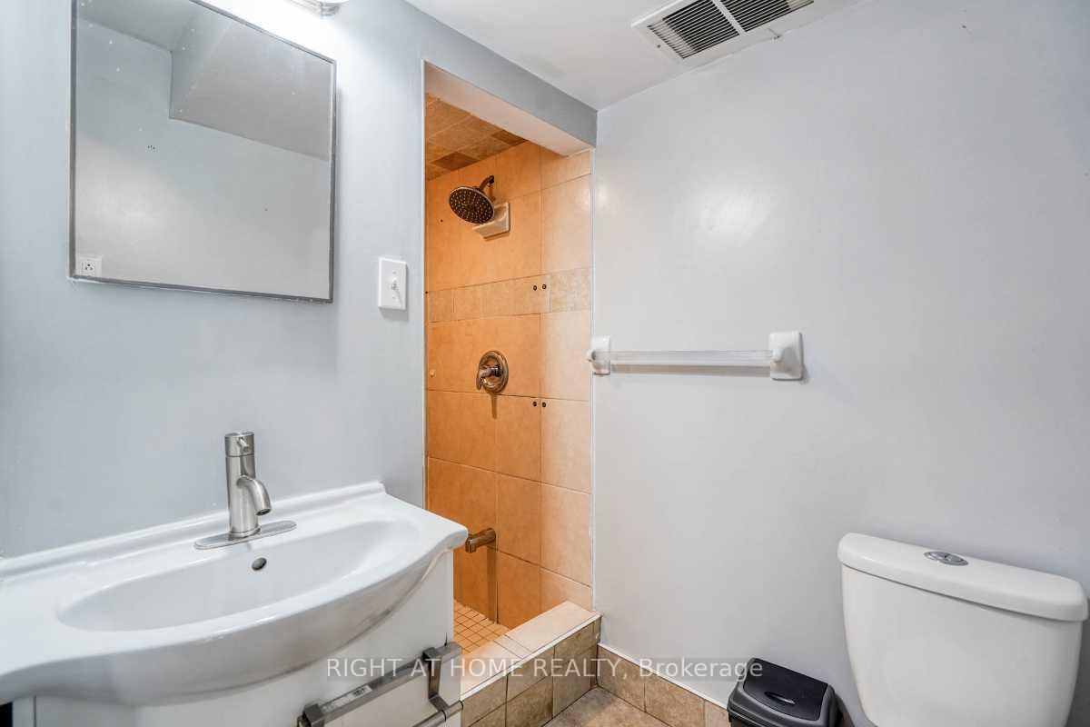 2304 Winlord Place • Oshawa, ON photo 22