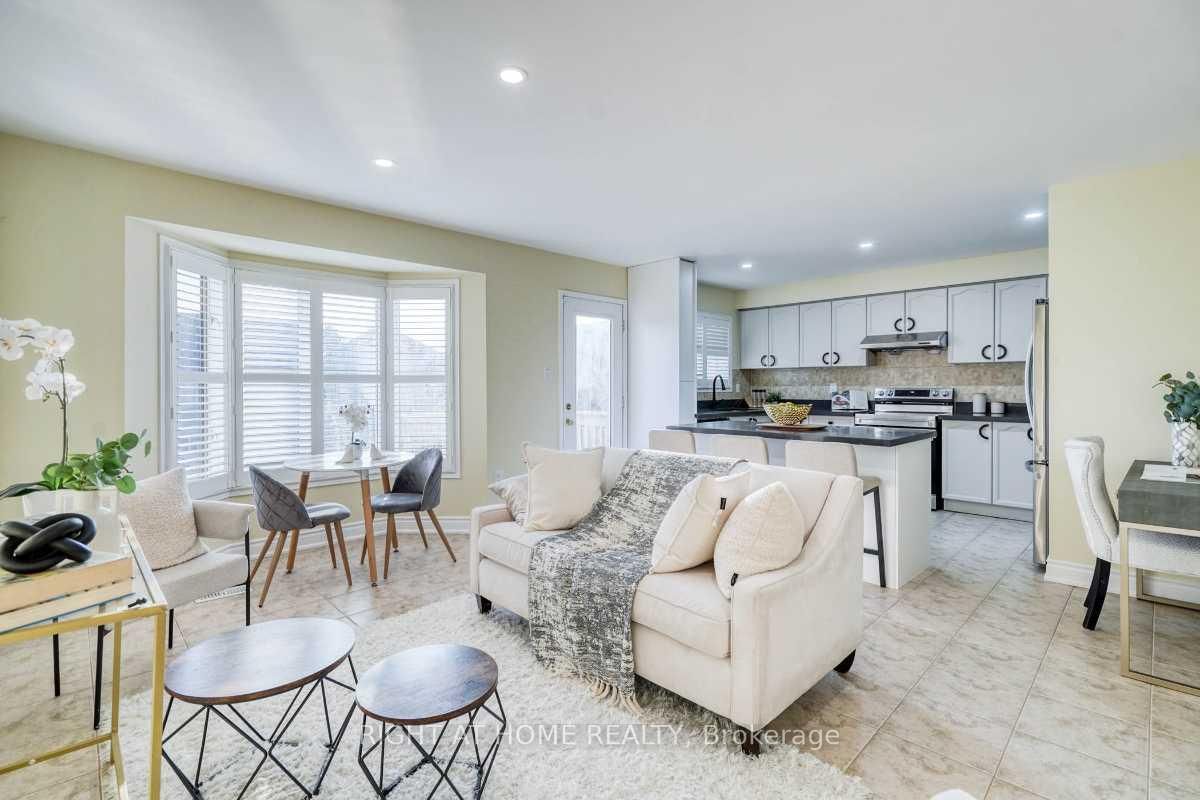 2304 Winlord Place • Oshawa, ON photo 6