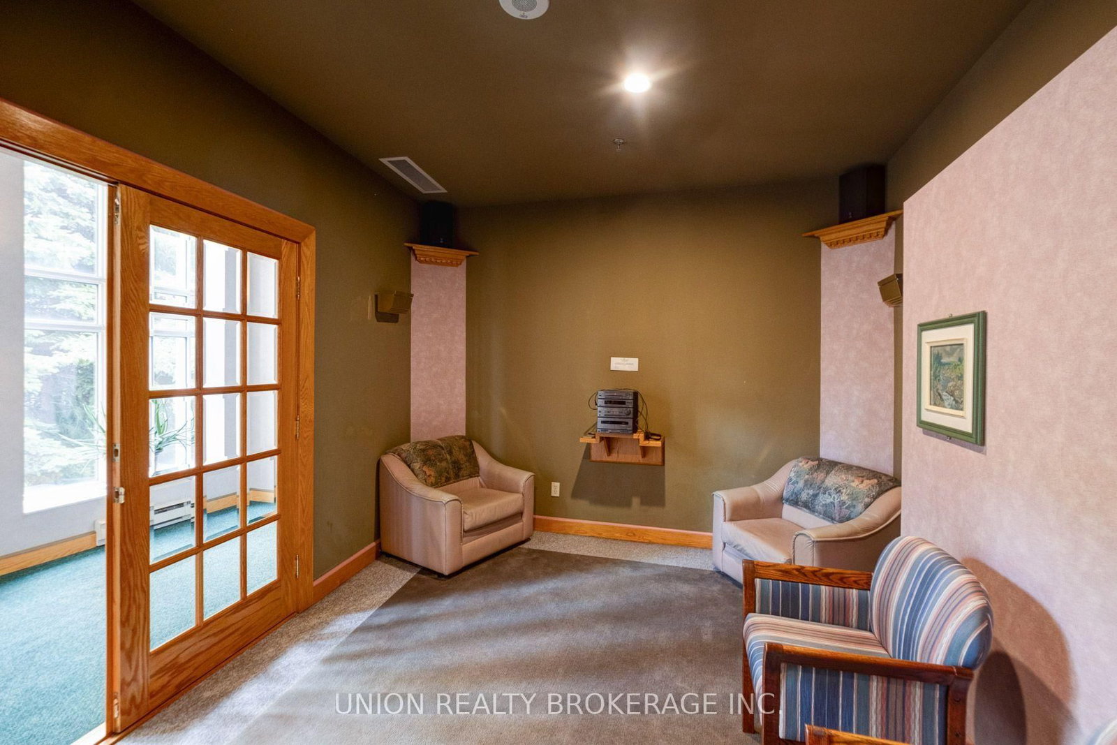 1093 Kingston Road • #905 • Toronto, ON photo 39