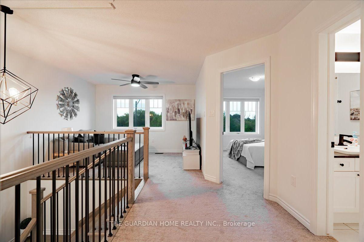 45 Barkerville Drive • Whitby, ON photo 23
