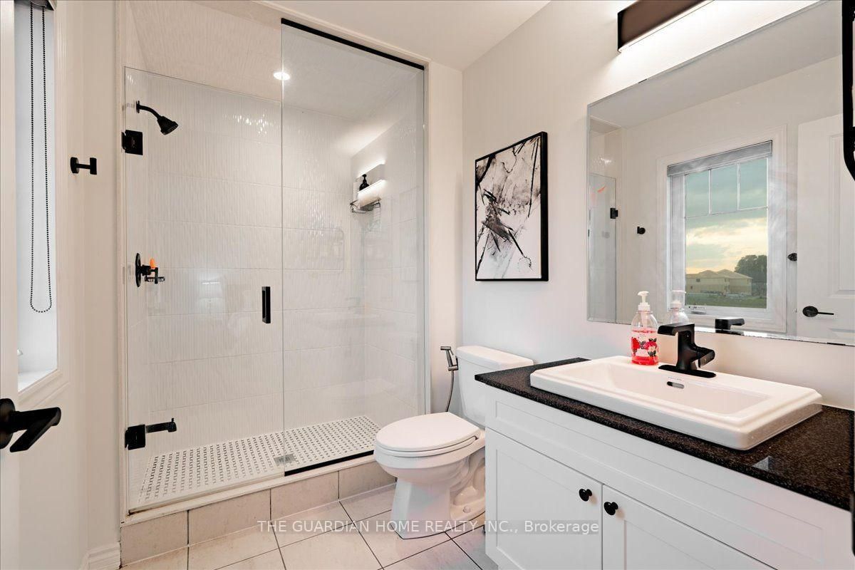 45 Barkerville Drive • Whitby, ON photo 29