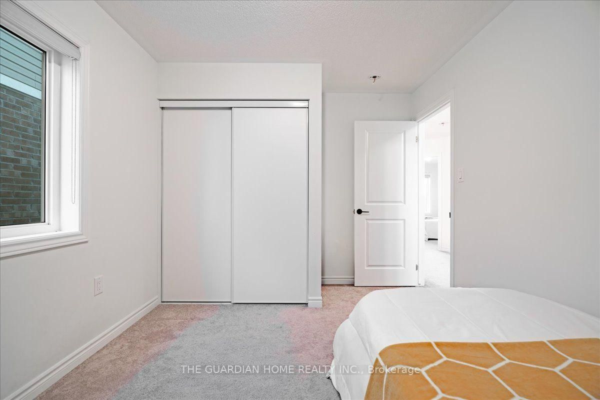 45 Barkerville Drive • Whitby, ON photo 37