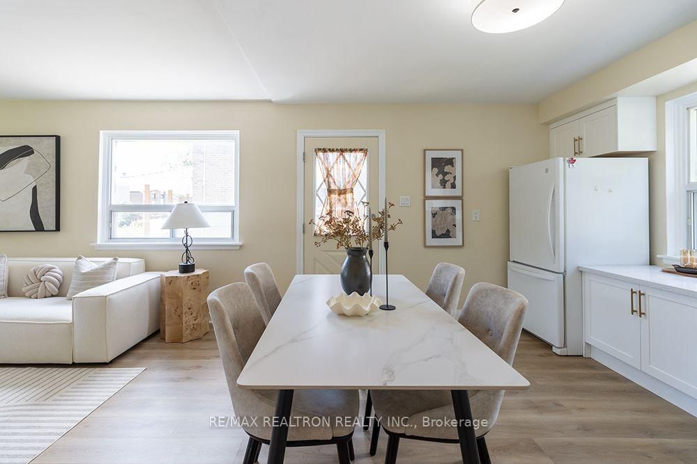 68 Chelwood Road • Toronto, ON photo 10