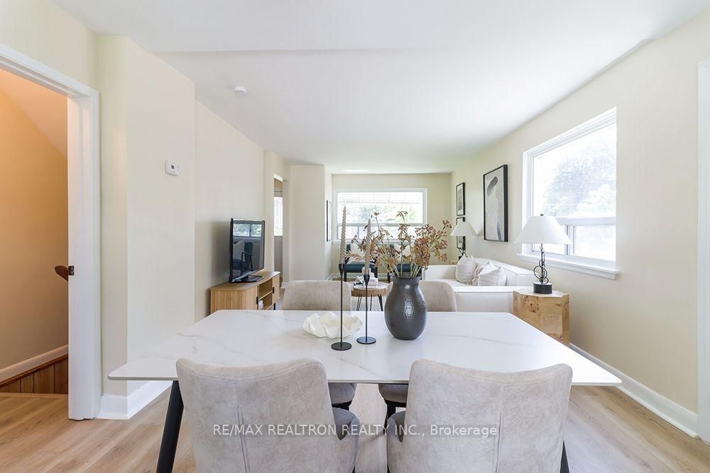 68 Chelwood Road • Toronto, ON photo 12