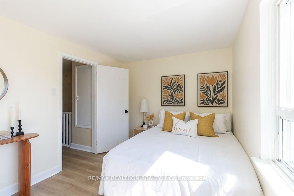 68 Chelwood Road • Toronto, ON photo 21