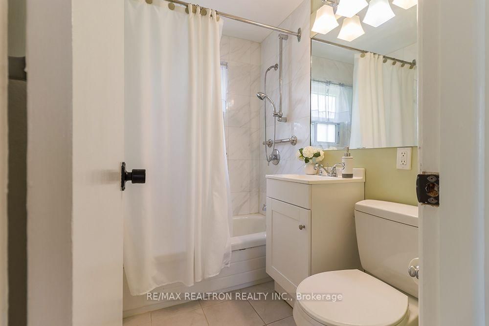 68 Chelwood Road • Toronto, ON photo 25