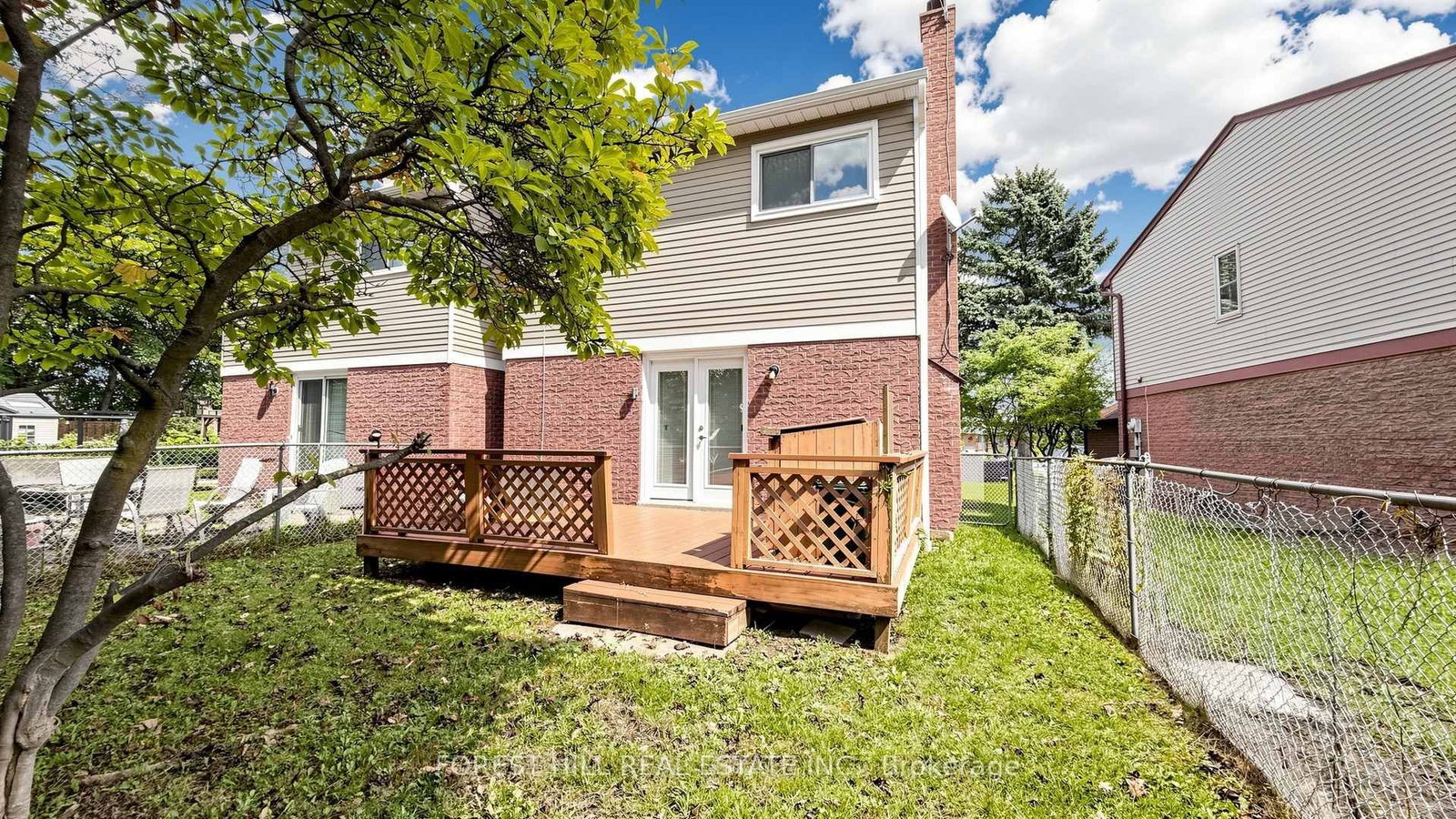 35 Treetops Court • Toronto, ON photo 21