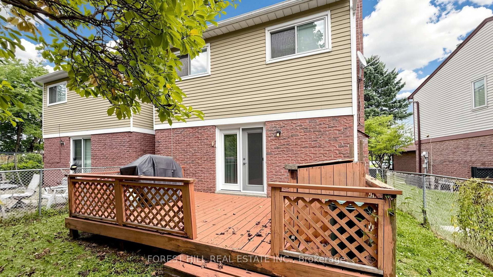 35 Treetops Court • Toronto, ON photo 22
