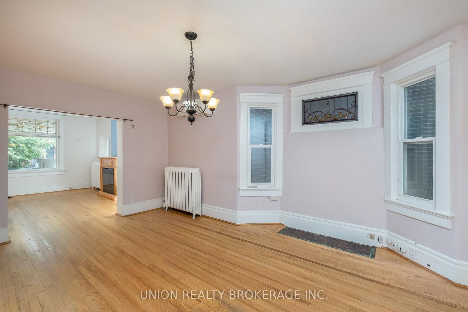 9 Simpson Avenue • Toronto, ON photo 5