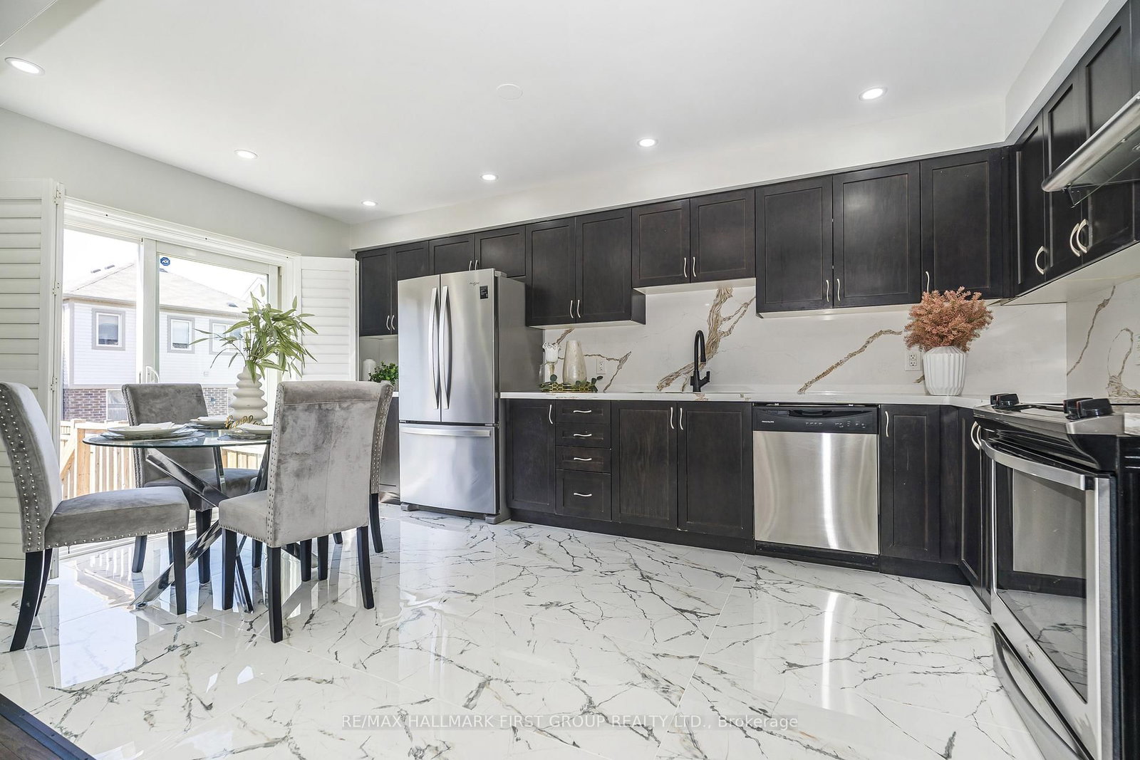 1019 Dragonfly Avenue • Pickering, ON photo 16