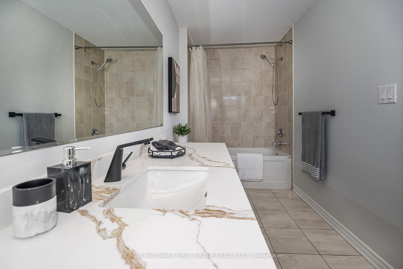 1019 Dragonfly Avenue • Pickering, ON photo 24