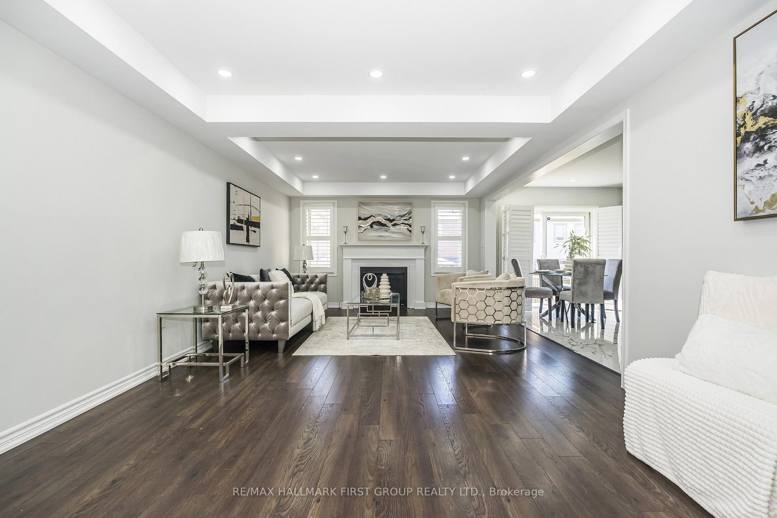 1019 Dragonfly Avenue • Pickering, ON photo 5
