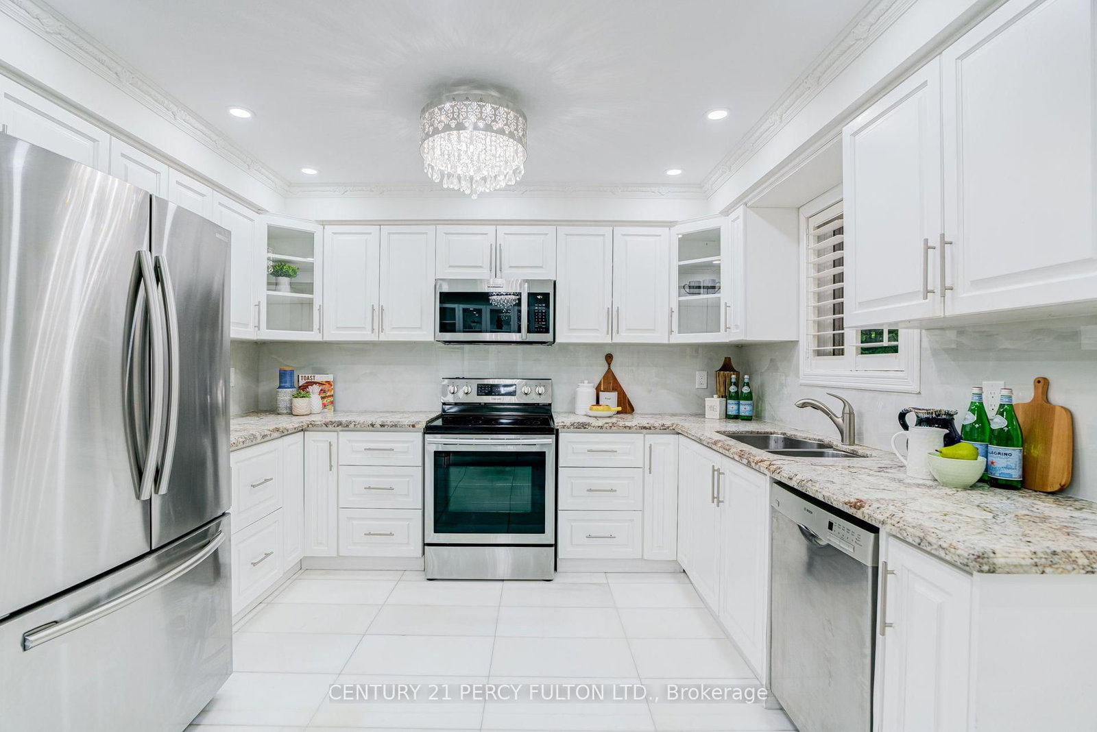 27 Dagwell Crescent • Ajax, ON photo 15