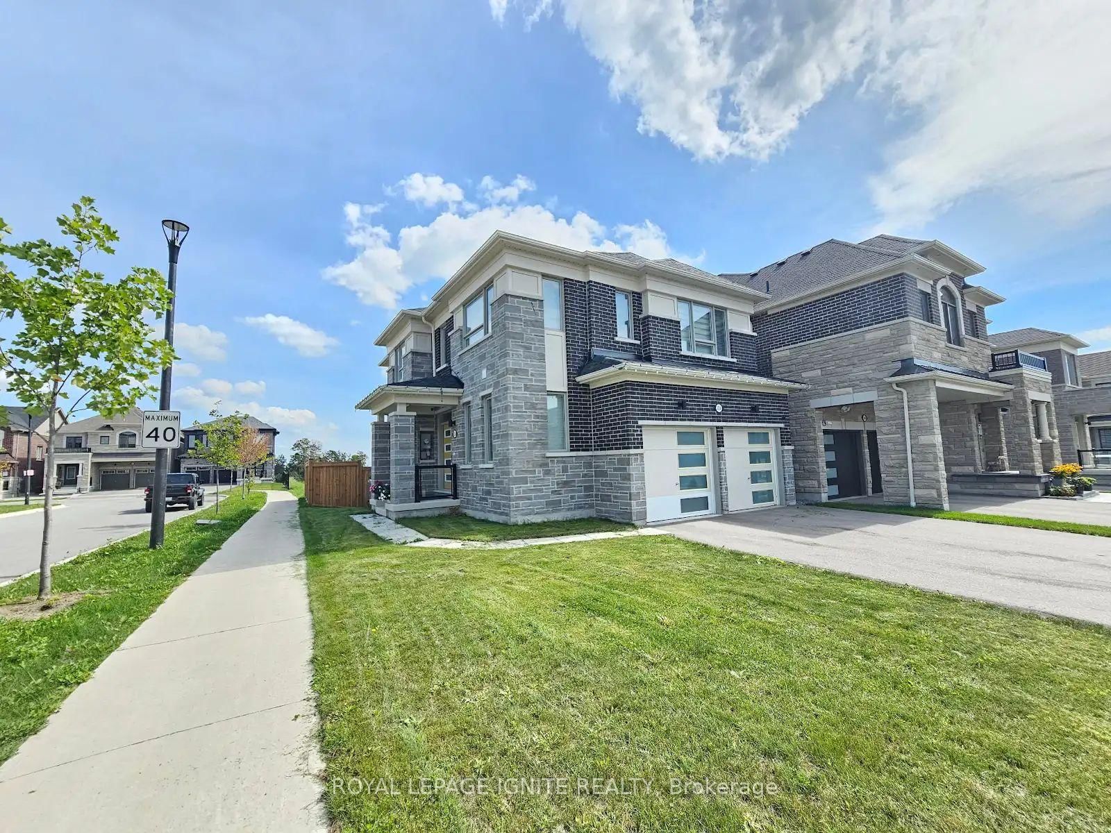 3250 Chimney Swift Crescent • Pickering, ON photo 2