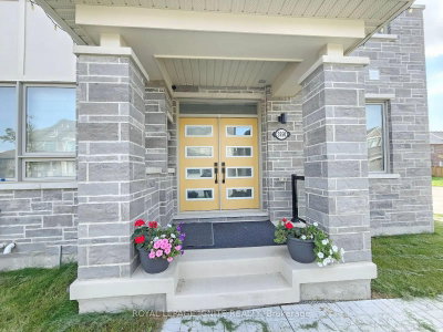 3250 Chimney Swift Crescent • Pickering, ON photo 4
