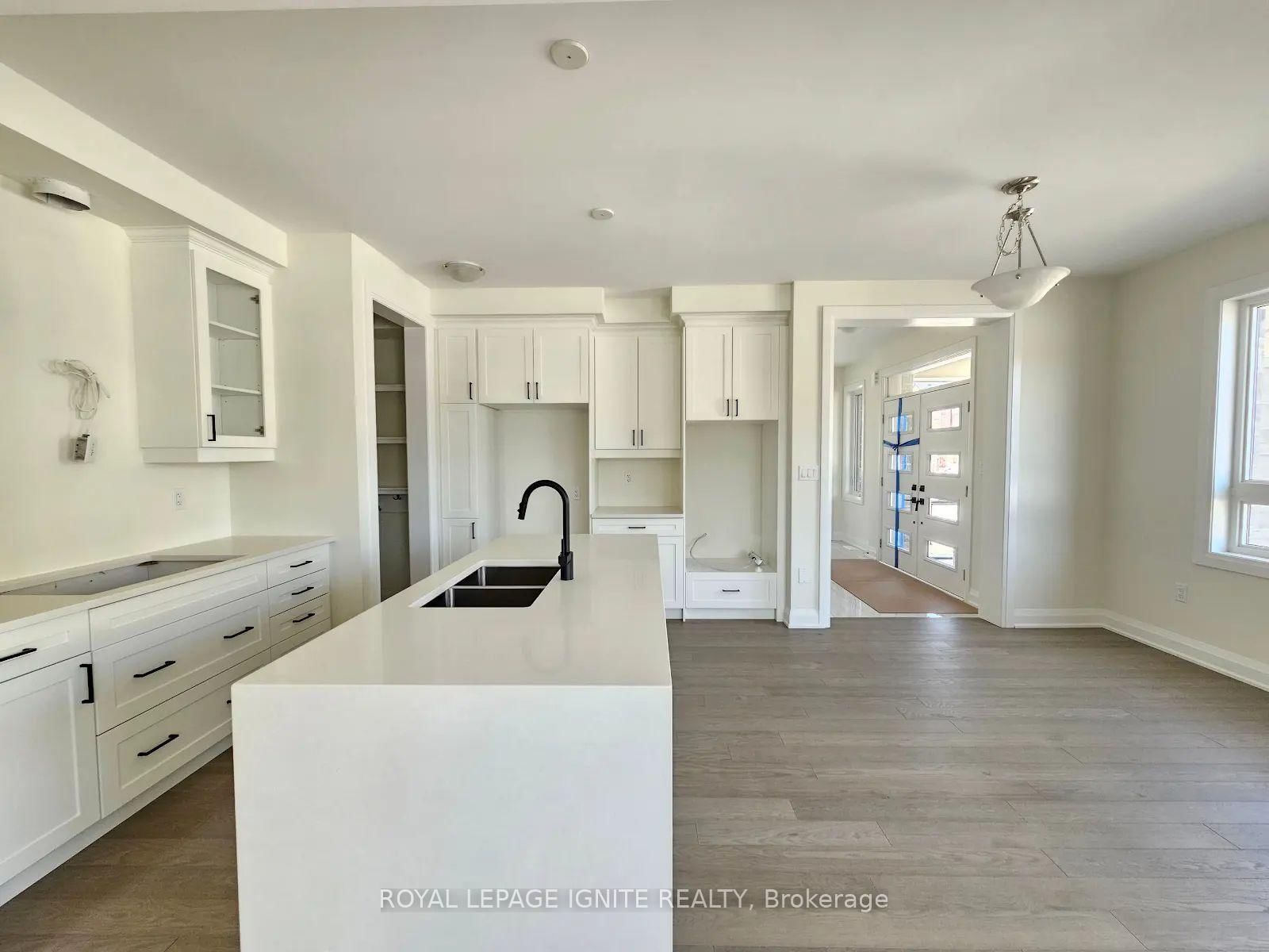 3250 Chimney Swift Crescent • Pickering, ON photo 5