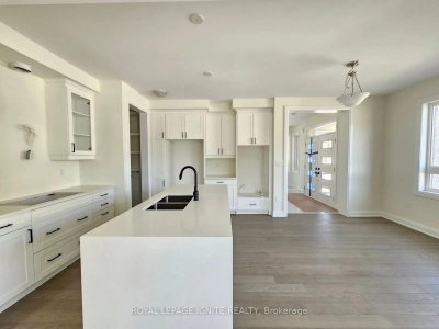 3250 Chimney Swift Crescent • Pickering, ON photo 5