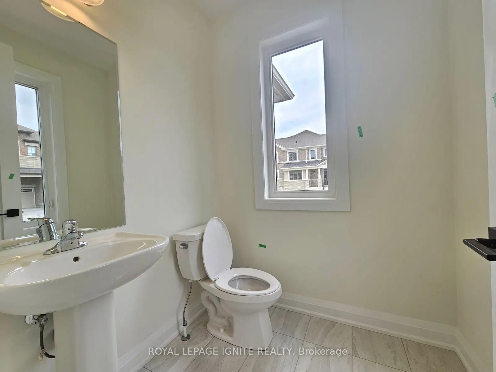 3250 Chimney Swift Crescent • Pickering, ON photo 8