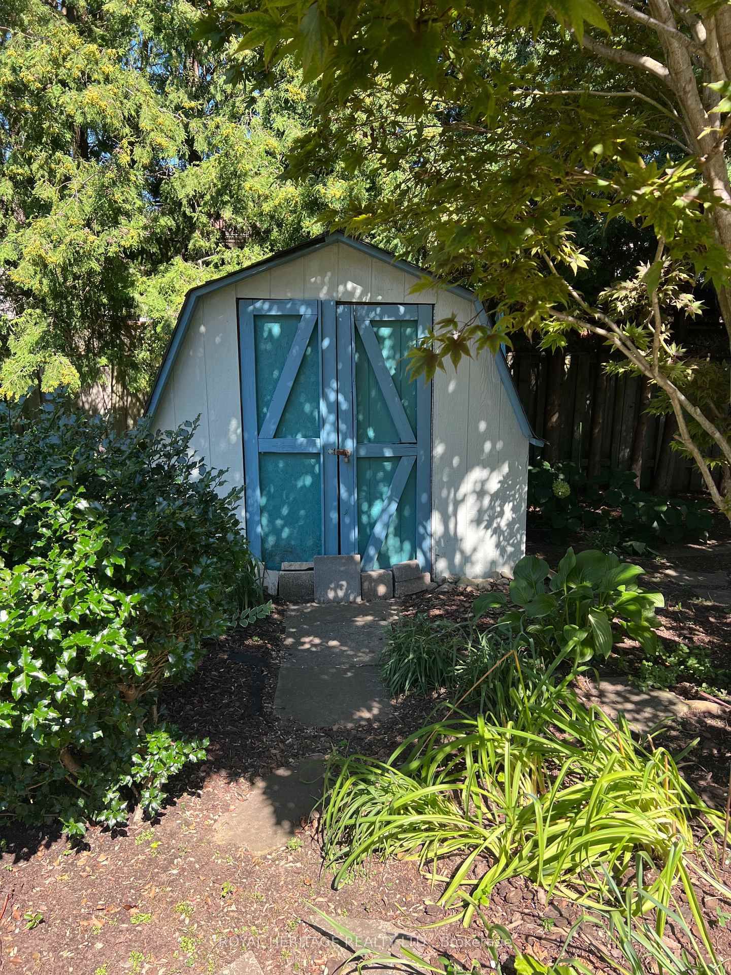 31 Thames Drive N • Whitby, ON photo 39