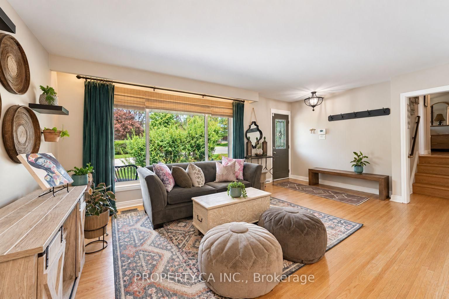 609 Annapolis Avenue • Oshawa, ON photo 3