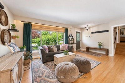 609 Annapolis Avenue • Oshawa, ON photo 3