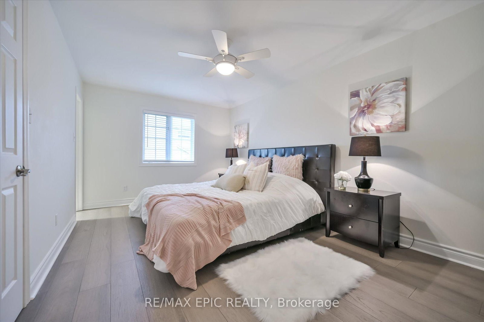 33 Emmett Place • Whitby, ON photo 23