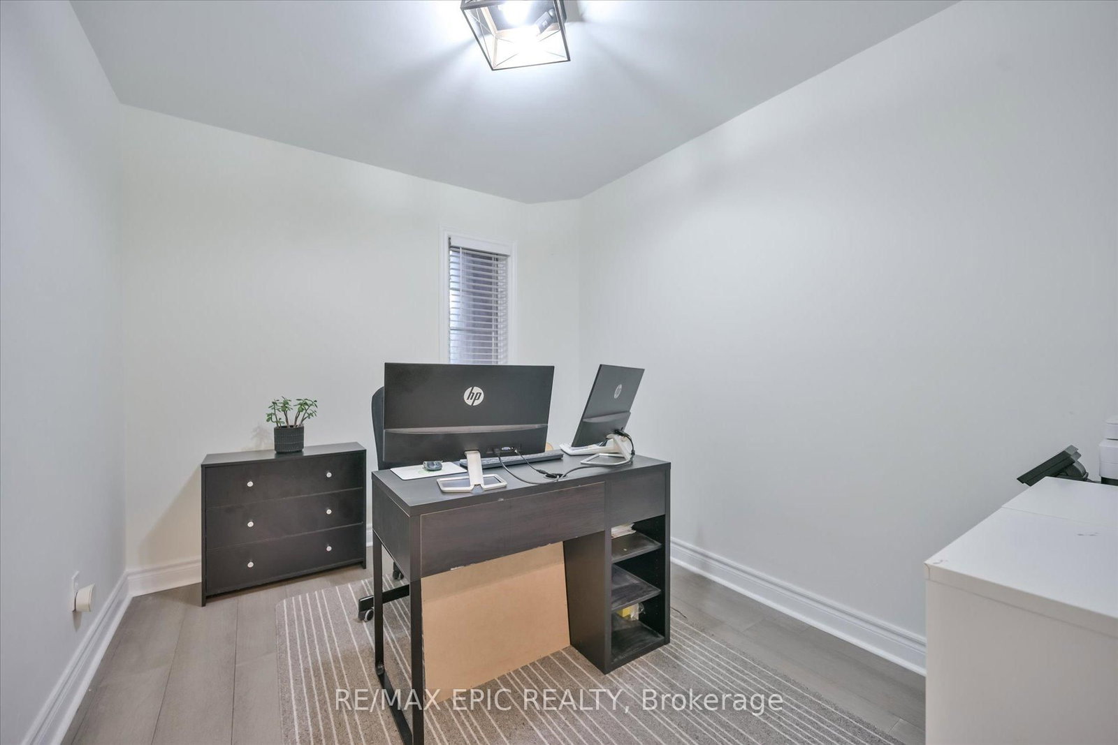 33 Emmett Place • Whitby, ON photo 28