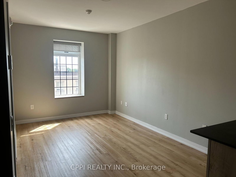 301 - 70 King Street E