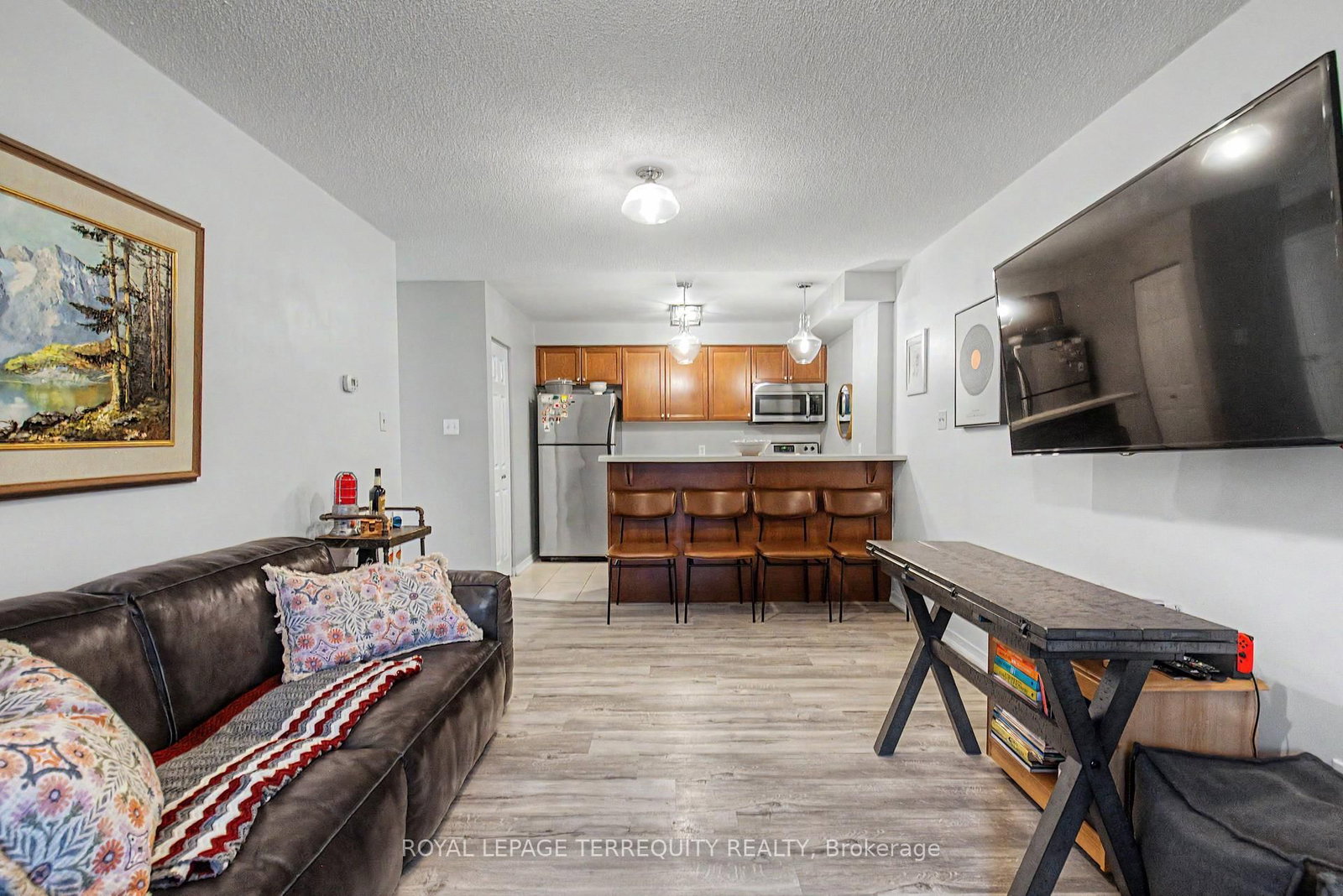 124 Aspen Springs Drive • #309 • Clarington, ON photo 18