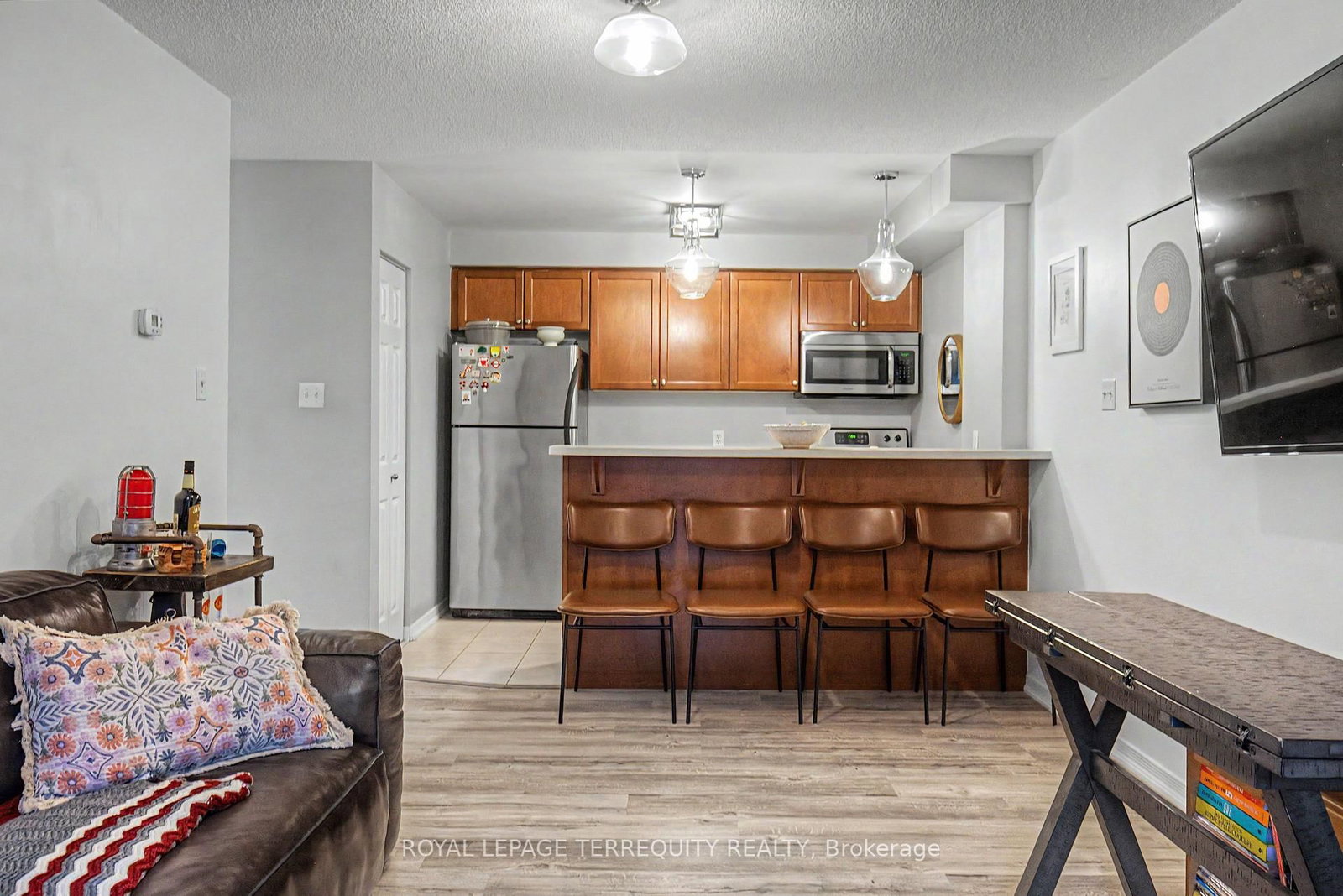 124 Aspen Springs Drive • #309 • Clarington, ON photo 19