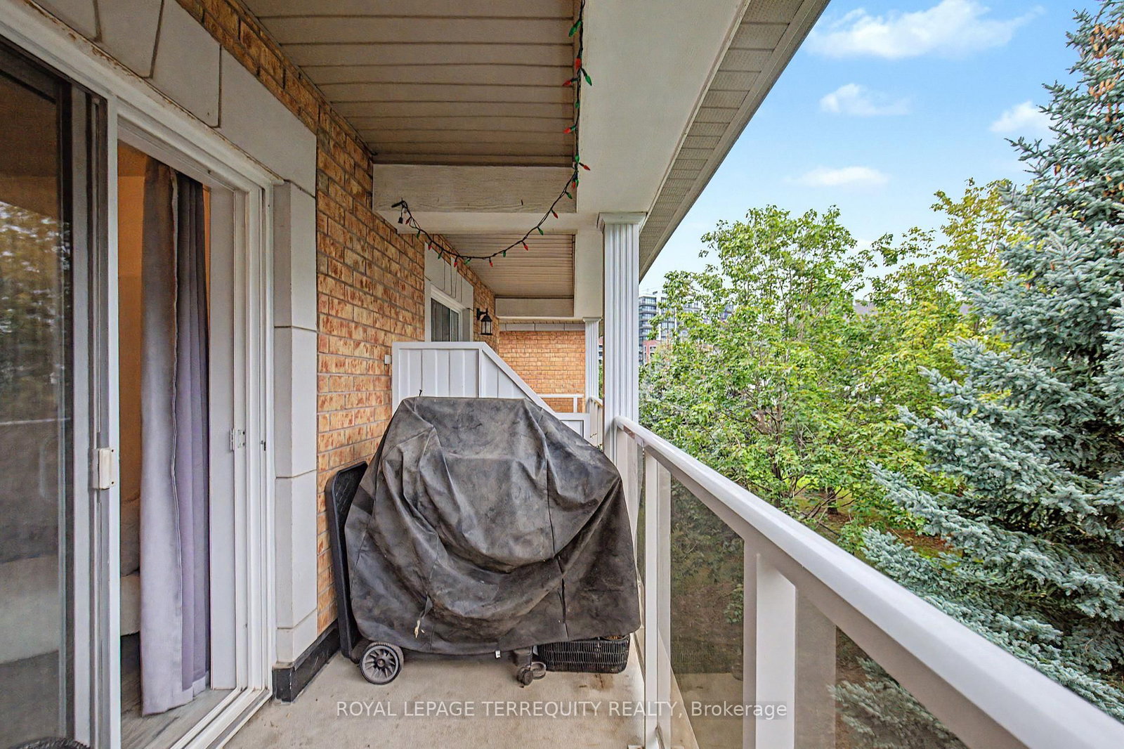 124 Aspen Springs Drive • #309 • Clarington, ON photo 33