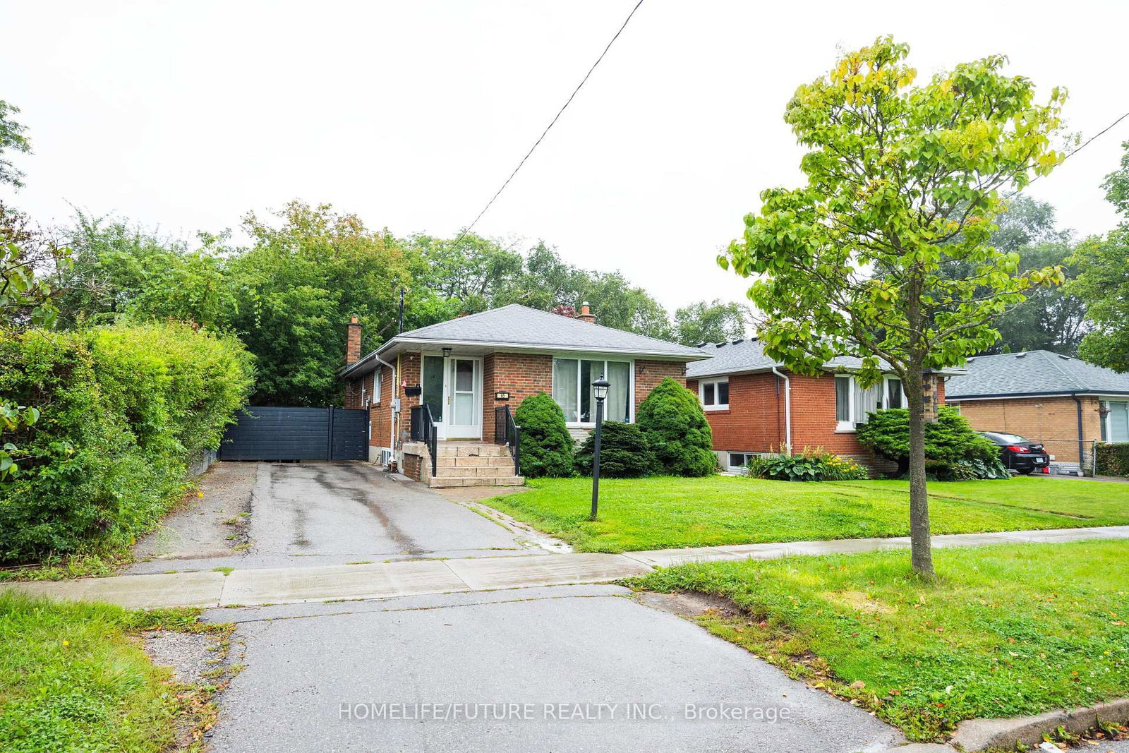 65 Blakemanor Boulevard • Toronto, ON photo 1